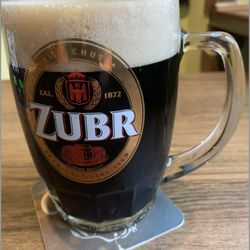 Vidličky a nože - Delicious dunkel (dark) beer