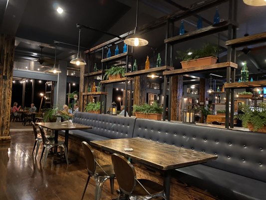 Taverna by null