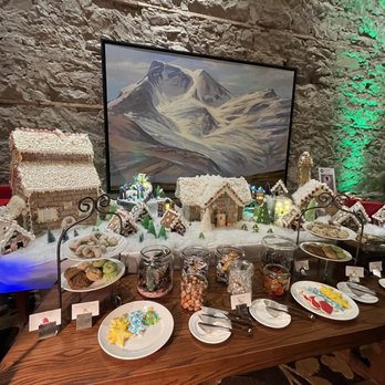 Thomsons Kitchen + Bar - a table full of gingerbread houses - Breakfast & Brunch Near Me - Calgary, Alberta Thomsons Kitchen + Bar - a table full of gingerbread houses - Breakfast & Brunch Near Me - Calgary, Alberta