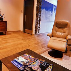 True REST Float Spa - Napa - Lounge Area
