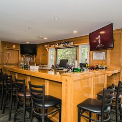 Chelmsford Country Club - Nice view of the bar - great to watch your favorite sports