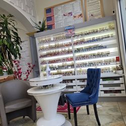 Metro Nails & Spa - Quant set up