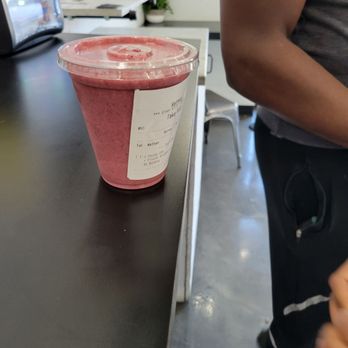 Clean Juice - Young one smoothy - Juice Bars & Smoothies Near Me - Nashville, Tennessee