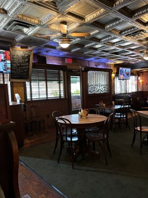 Sportsman's Grille by null