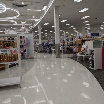 Target - Target at the Warwick Mall - Department Stores Near Me - Warwick, Rhode Island