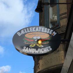 Dællekatessen Sandwich & Salatbar