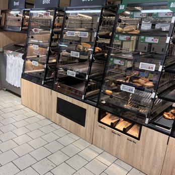 LiDL - Grocery Near Me - Manching, BY