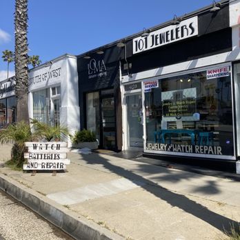 101 Jewelers - Front entrance on Wisconsin - Watch Repair Near Me - Oceanside, California 101 Jewelers - Front entrance on Wisconsin - Watch Repair Near Me - Oceanside, California