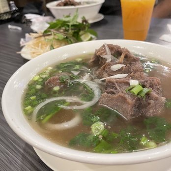 Pho Hut - P9. Pho Oxtail - Vietnamese Near Me - Glendale, California Pho Hut - P9. Pho Oxtail - Vietnamese Near Me - Glendale, California