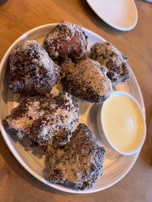 The Kitchen Table by null