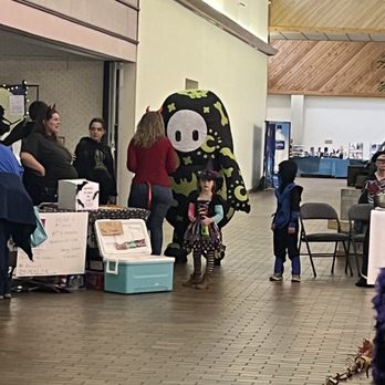 Clarion Mall - Costume contest - Shopping Centers Near Me - Clarion, Pennsylvania Clarion Mall - Costume contest - Shopping Centers Near Me - Clarion, Pennsylvania