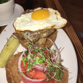 Local Republic - Sync burger - Gastropubs Near Me - Lawrenceville, Georgia