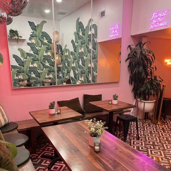 The Palm Coffee Bar - Coffee & Tea Near Me - Burbank, California The Palm Coffee Bar - Coffee & Tea Near Me - Burbank, California