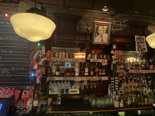 George & Jack's Tap Room by null