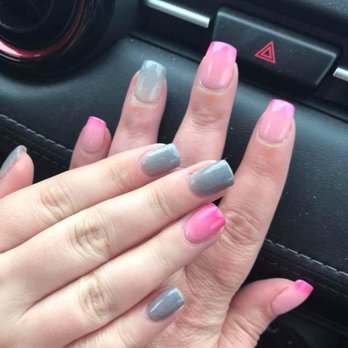 Nail Bar @ Denton - COLOR CHANGING GEL POWDER!! Cold hands= in the car. Colors are a bright pink and grey. - Nail Salons Near Me - Denton, Texas