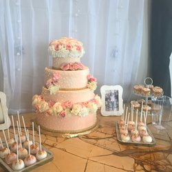 The Sugar Shoppe - Custom Quinceanera Cake