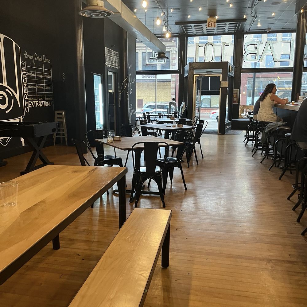 Brew Lab 101 - Nice open seating with great views - Brewpubs Near Me - Minneapolis, Minnesota Brew Lab 101 - Nice open seating with great views - Brewpubs Near Me - Minneapolis, Minnesota