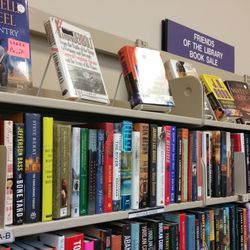 Friends of the Sun City Library - All hardback fiction are in good to like new condition usually priced at $1 to $3.