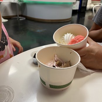 Cherry on Top - Interior - Ice Cream & Frozen Yogurt Near Me - Pearl City, Hawaii Cherry on Top - Interior - Ice Cream & Frozen Yogurt Near Me - Pearl City, Hawaii