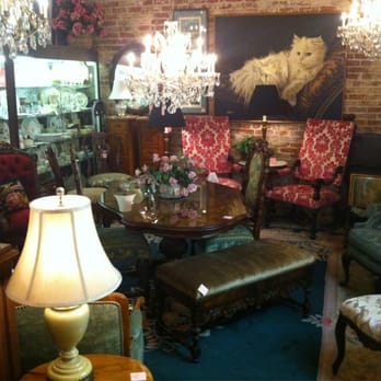 Pasadena Antique Center - Antiques Near Me - Pasadena, California Pasadena Antique Center - Antiques Near Me - Pasadena, California