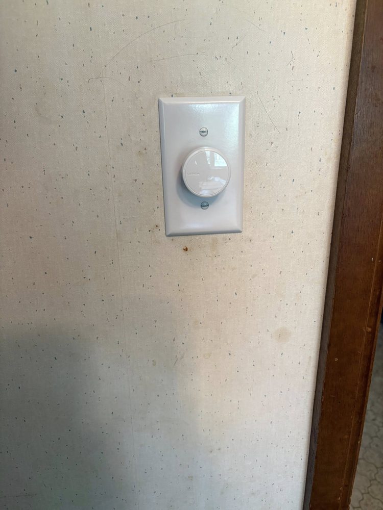 Slide of D’s Mechanical