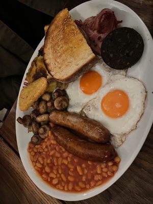 Polo Bar - 24 Hour Great British Cafe by null