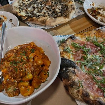 L'Amico - Italian Near Me - New York, New York L'Amico - Italian Near Me - New York, New York