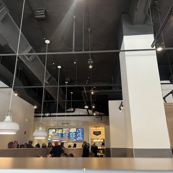 Smashburger - Interior - Burgers Near Me - Louisville, Kentucky Smashburger - Interior - Burgers Near Me - Louisville, Kentucky