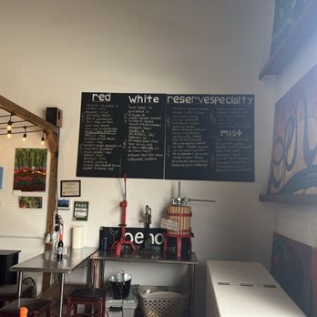 OENO Winemaking - Wine options - Wineries Near Me - Kailua, Hawaii