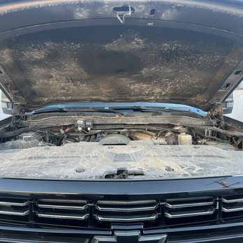Swift Auto Wash Solutions - Engine was dirty after off roading - Auto Detailing Near Me Swift Auto Wash Solutions - Engine was dirty after off roading - Auto Detailing Near Me