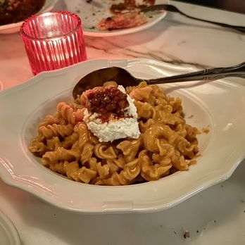 Donna's - Fusilli Alla Vodka - Italian Near Me - Los Angeles, California Donna's - Fusilli Alla Vodka - Italian Near Me - Los Angeles, California