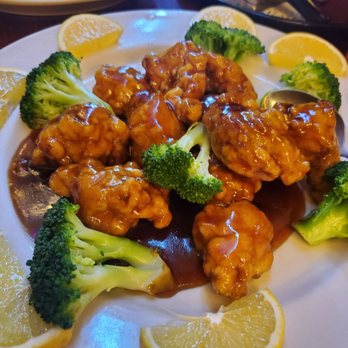 New Saigon - Orange chicken special - Vietnamese Near Me - Boston, Massachusetts