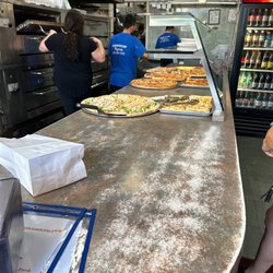 Short Stop Pizzeria