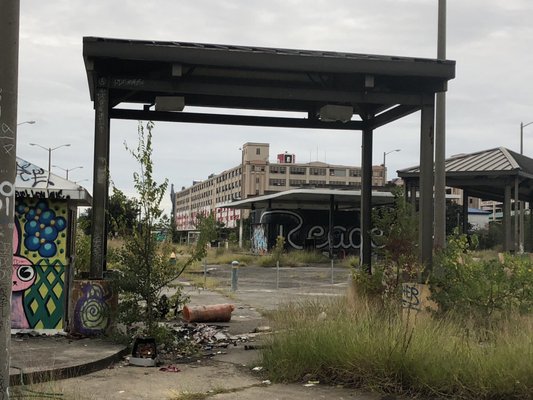 World's End, 4400 Dauphine St, New Orleans, LA 70117, US - MapQuest