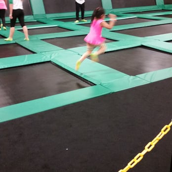 Rockin Jump Modesto - Trampoline Parks Near Me - Modesto, California