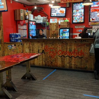 LA Crawfish - the inside of a restaurant - Cajun/Creole Near Me - Houston, Texas LA Crawfish - the inside of a restaurant - Cajun/Creole Near Me - Houston, Texas