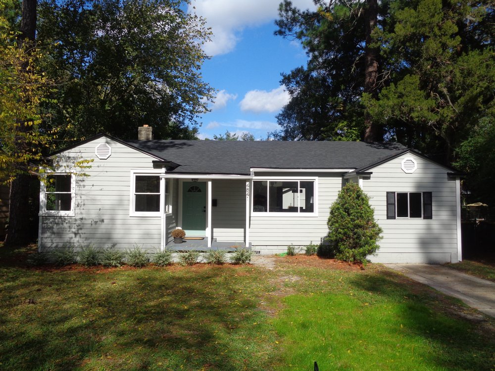 Slide of D & D Roofing