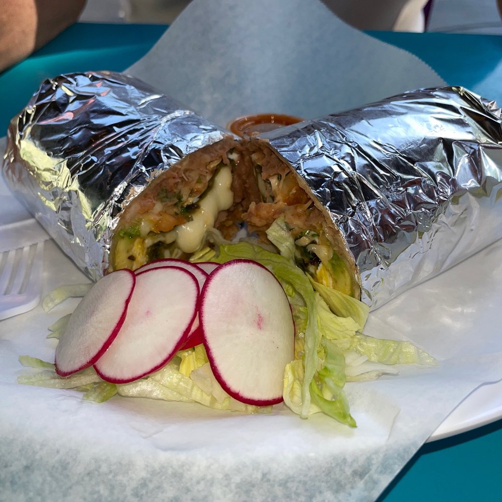 Zapata Grill - Chili relleno burrito - Food Trucks Near Me - Kenwood, California Zapata Grill - Chili relleno burrito - Food Trucks Near Me - Kenwood, California