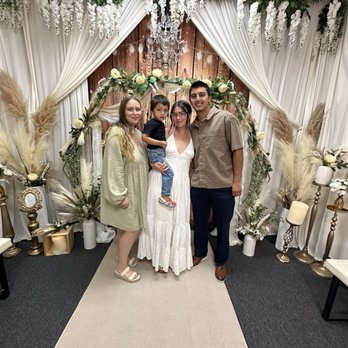Short & Sweet Ceremony - Wedding Chapels Near Me - Bakersfield, California
