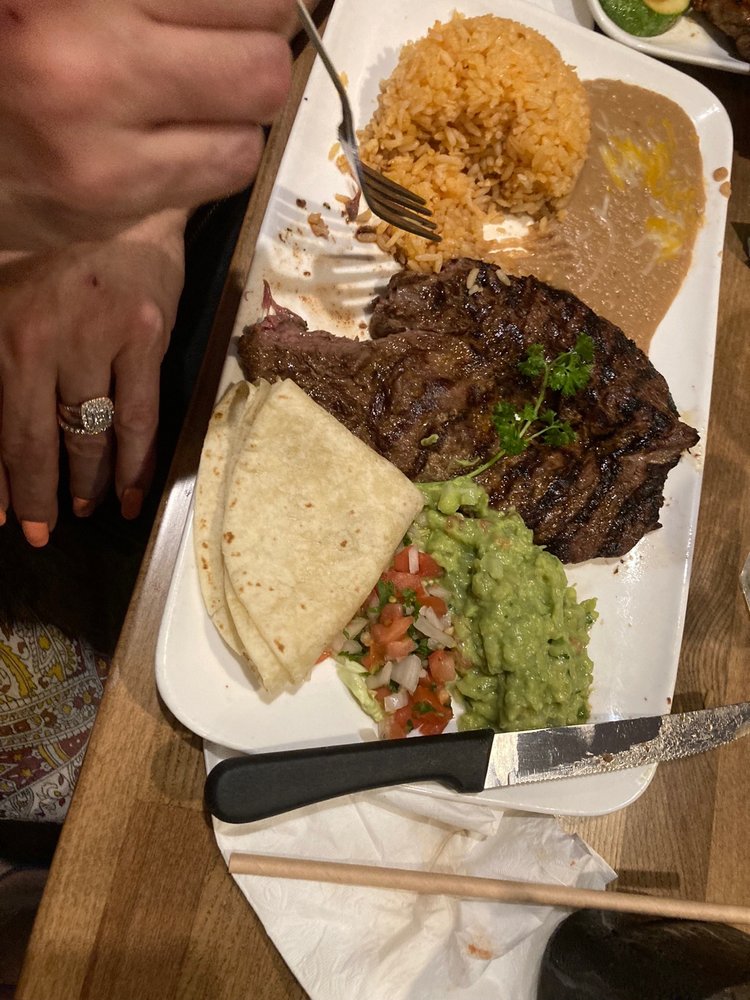 Social spots from Santa Fe Grill & Bar