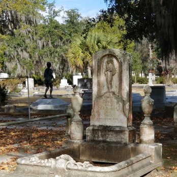 Bonaventure Cemetery - Funeral Services & Cemeteries Near Me - Savannah, Georgia Bonaventure Cemetery - Funeral Services & Cemeteries Near Me - Savannah, Georgia