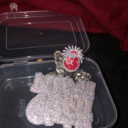Gillis Jewelers - Custom pendent