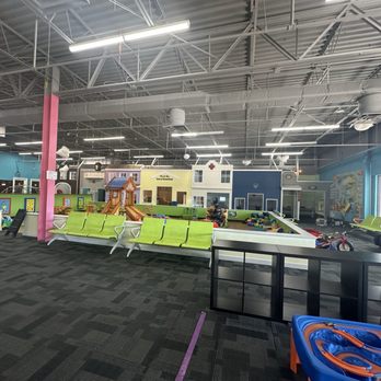 Bizzy Bee Indoor Play Center - Indoor Playcenter Near Me - North Charleston, South Carolina Bizzy Bee Indoor Play Center - Indoor Playcenter Near Me - North Charleston, South Carolina