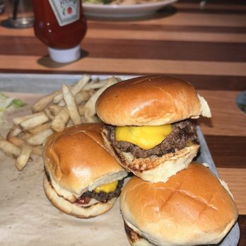 BJ's Restaurant & Brewhouse - Burger Sliders with Fries - Breweries Near Me - Bloomington, Indiana BJ's Restaurant & Brewhouse - Burger Sliders with Fries - Breweries Near Me - Bloomington, Indiana