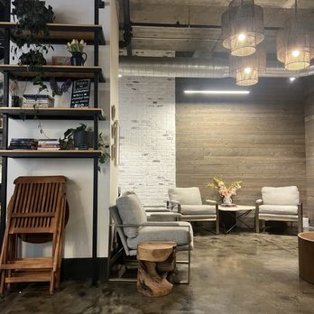 Bloom Coffee - cozy seating and lovely ambiance! - Coffee & Tea Near Me - Atlanta, Georgia Bloom Coffee - cozy seating and lovely ambiance! - Coffee & Tea Near Me - Atlanta, Georgia