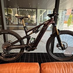 Specialized Bentonville Experience Center - Oh Yes!!