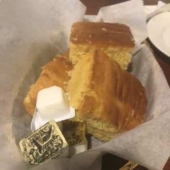 Amy Ruth's - Warm cornbread with butter - Southern Near Me - New York, New York Amy Ruth's - Warm cornbread with butter - Southern Near Me - New York, New York