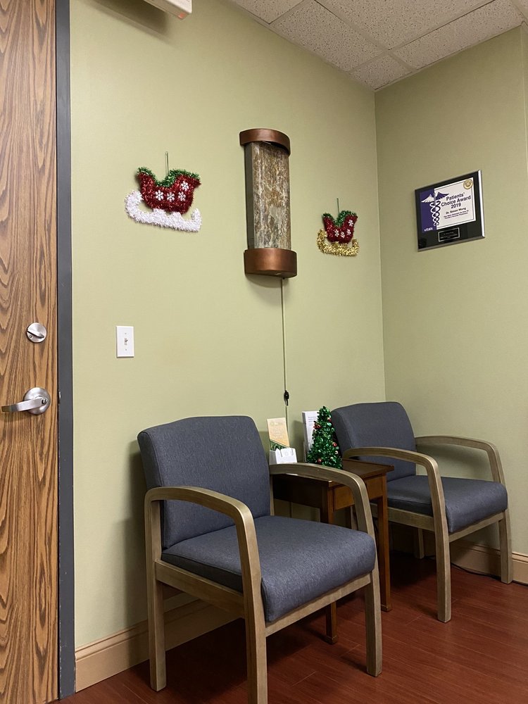 WELLCARE MEDICAL CLINIC Updated September 2024 15 Photos & 10