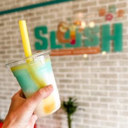 Slush Premium Daiquiris - Pineapple Paradise