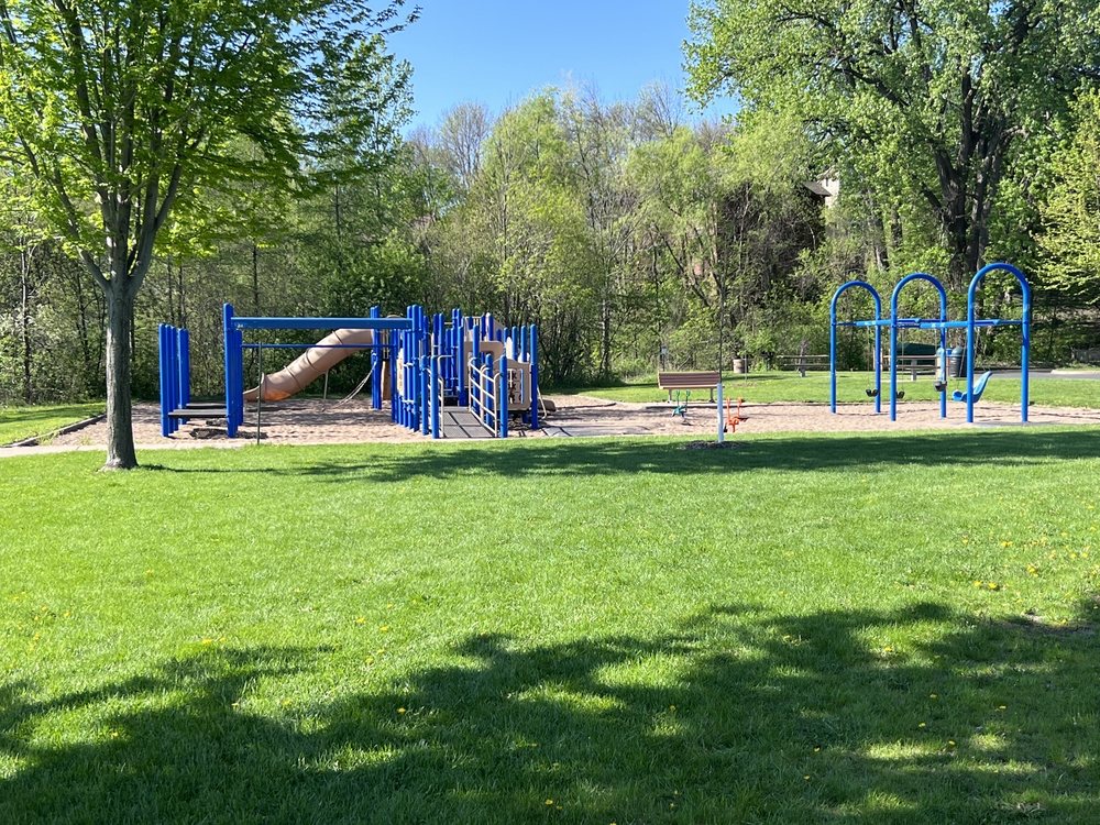 LAKE GERVAIS COUNTY PARK Updated October 2024 10 Photos 2420